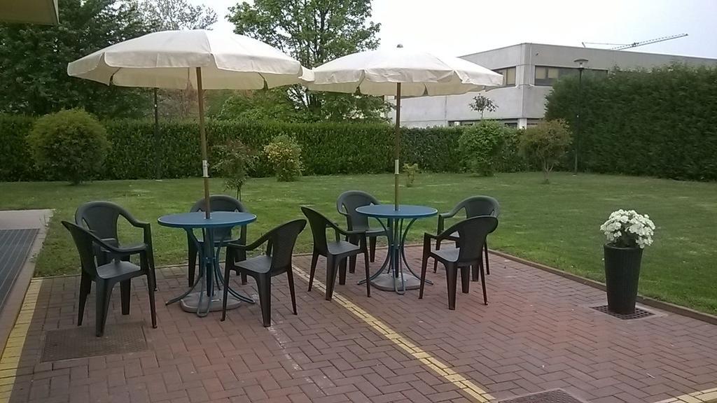 Hotel Semi Di Limone Mogliano Veneto Dış mekan fotoğraf